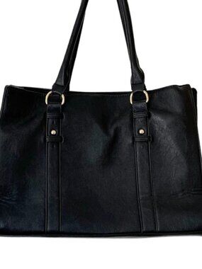 🎉FREE with 3+ items purchased🎉 FOREVER 21 Vegan Leather Bag